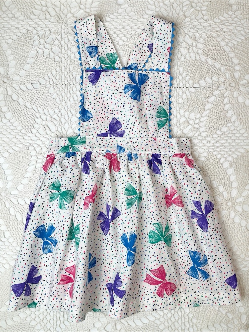 Vintage 1980s Girls 5-6 Colorful Jewel Tone Bow Print Dainty Pinafore Dress
